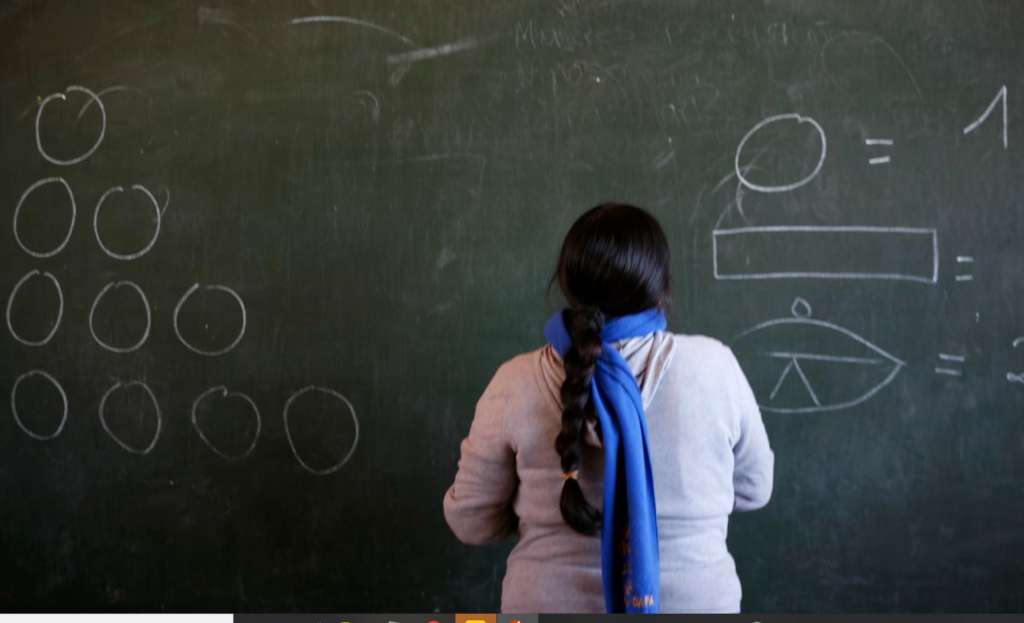 उत्तराखंडः गजब की शिक्षिका खुद नहीं आती पढ़ाने, स्कूल में रख ली गांव की लड़की
