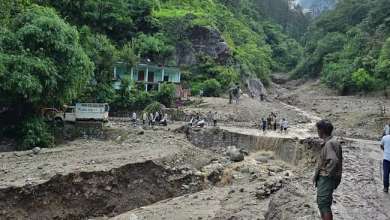 उत्तराखंडः (बड़ी खबर)- टिहरी के नौताड़ तोक में बादल फटा, एक ही परिवार के तीन लोग मौत