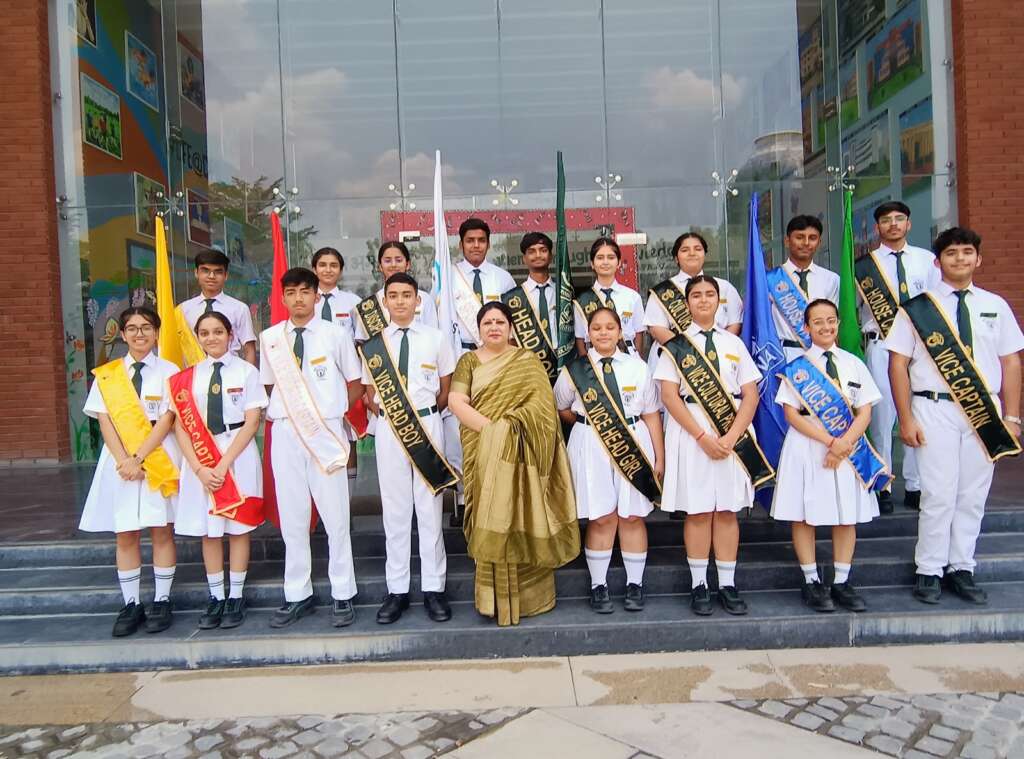 हल्द्वानी: DPS में स्कॉलर बैज समारोह का भव्य आयोजन, मेधावी छात्रों को किया गया सम्मानित