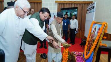 देहरादून: आपातकाल की 50वीं वर्षगांठ पर मुख्यमंत्री धामी ने लोकतंत्र सेनानियों से किया संवाद