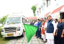 टनकपुर से कैलाश मानसरोवर यात्रा को सीएम धामी ने दिखाई हरी झंडी