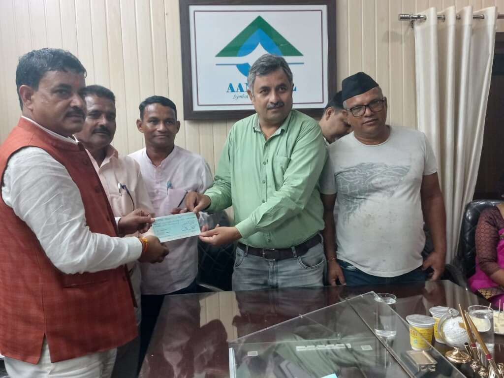 नैनीताल दुग्ध संघ की प्रबंध कमेटी बैठक में कर्मचारियों के हित में बड़े फैसले
