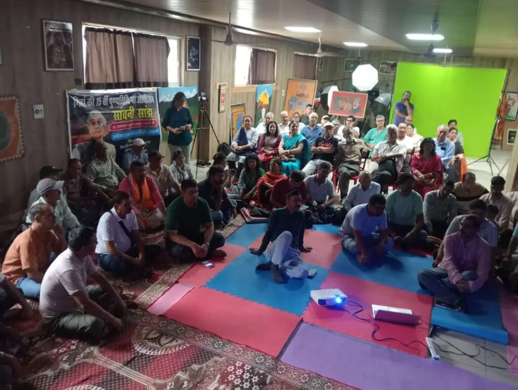 हल्द्वानी में गूंजे गिर्दा के गीत, रचनाकर्मियों ने किया याद