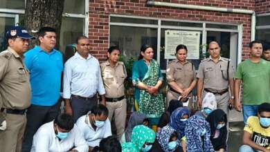 रुड़की: श्रीनिवास होटल में देह व्यापार का भंडाफोड़, आठ महिलाओं समेत 13 गिरफ्तार