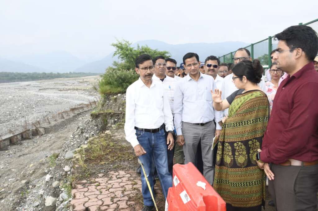 नैनीताल जिले में 443 करोड़ का नुकसान, केंद्रीय टीम ने किया आंकलन
