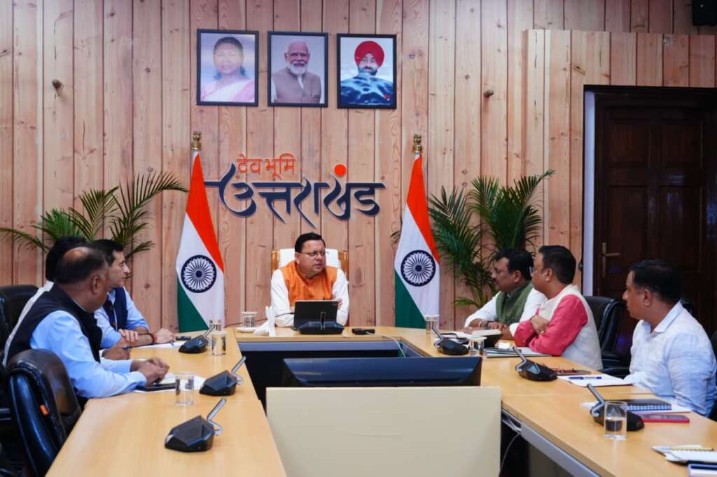 Breaking: नेपाल के हालात पर सीमावर्ती जिलों की सुरक्षा को लेकर CM धामी की उच्चस्तरीय बैठक