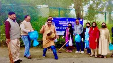 सीबीसी नैनीताल ने स्वच्छोत्सव 2025 की शुरुआत, हनुमान गढ़ी परिसर में चलाया सफाई अभियान