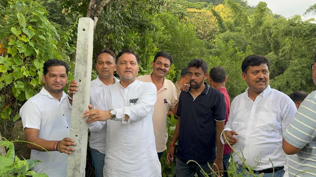 हल्द्वानीः दमुवाढुंगा में राजस्व गांव के लिए सर्वे शुरू, बोले मेयर गजराज वादा किया था निभाया