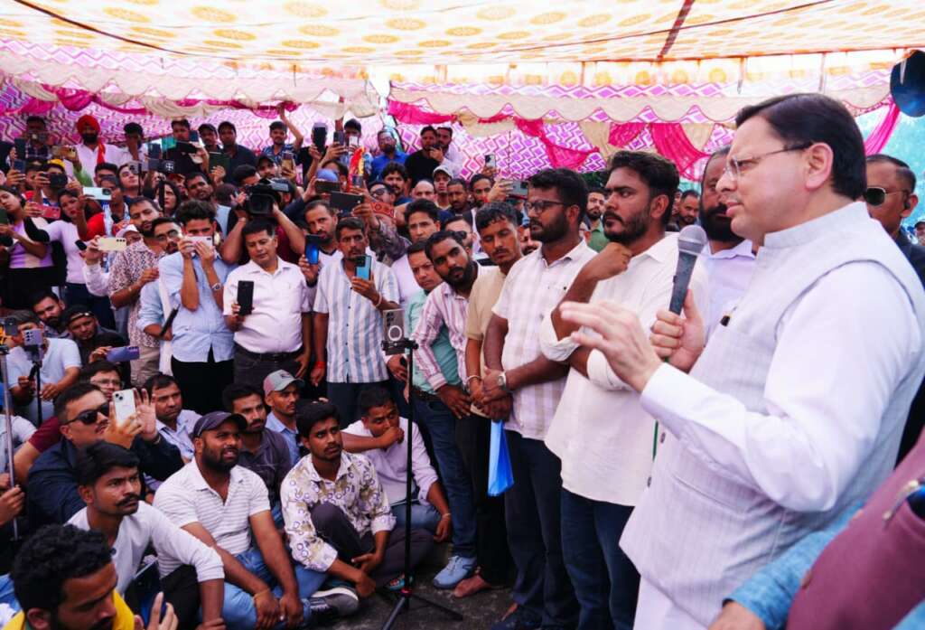 युवाओं के मन में किसी भी तरह का संदेह, शंका नहीं रखना चाहती है सरकारः धामी