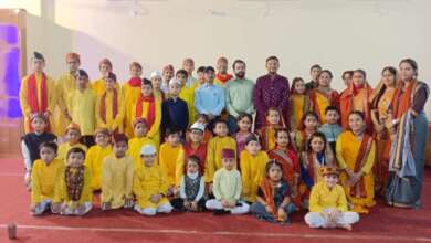 हल्द्वानी: मां जगदम्बा मधुर संगीत विद्यालय में धूमधाम से मनाया राज्य स्थापना दिवस