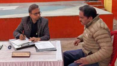 पिथौरागढ़: निःशुल्क स्वास्थ्य शिविर में 125 मरीजों की जांच, विशेषज्ञ डॉक्टरों ने दिया उचित परामर्श