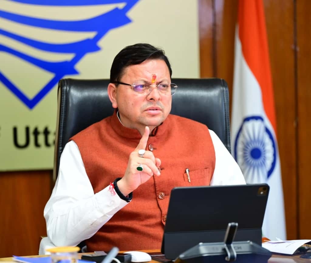 उत्तराखंड: दुर्घटना मुक्त का लक्ष्य, सीमावर्ती क्षेत्रों में सघन चेकिंग, कैशलेस इलाज की तैयारी: धामी