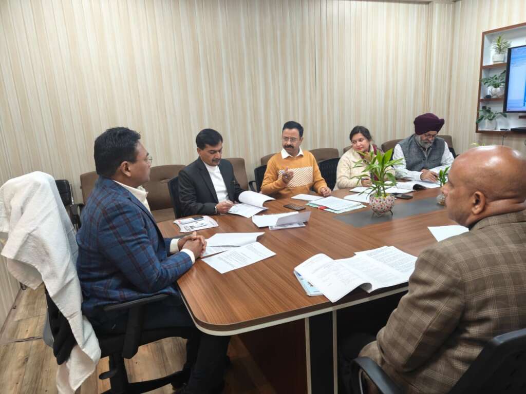 Uttarakhand: धामी सरकार ने उठाया ऐतिहासिक कदम, उत्तराखण्ड में स्वास्थ्य शिक्षा में बड़ा बदलाव