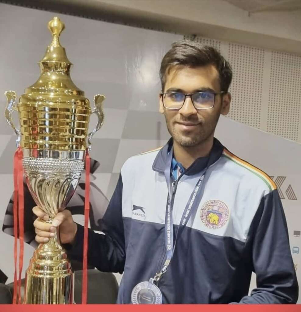 ज़रूर, यहाँ **कॉमा ( , ) लगाकर टैग** दिए जा रहे हैं: ग्रैंडमास्टर आर्यन वार्ष्णेय, भारतीय शतरंज, नया शतरंज सितारा, Aryan Varshney, Indian Chess, Chess Grandmaster, युवा प्रतिभा, शतरंज चैंपियन, Pride of India, Future of Chess