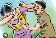  उत्तराखंडः सरकारी स्कूल में घुसा युवक, प्रधानाध्यापिका समेत कई शिक्षकों को पीटा