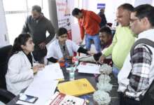 हल्द्वानी : स्वस्थ पत्रकार, सशक्त लोकतंत्र की पहचान, मीडिया सेंटर में मीडिया कर्मियों के लिए लगा निशुल्क स्वास्थ्य कैंप