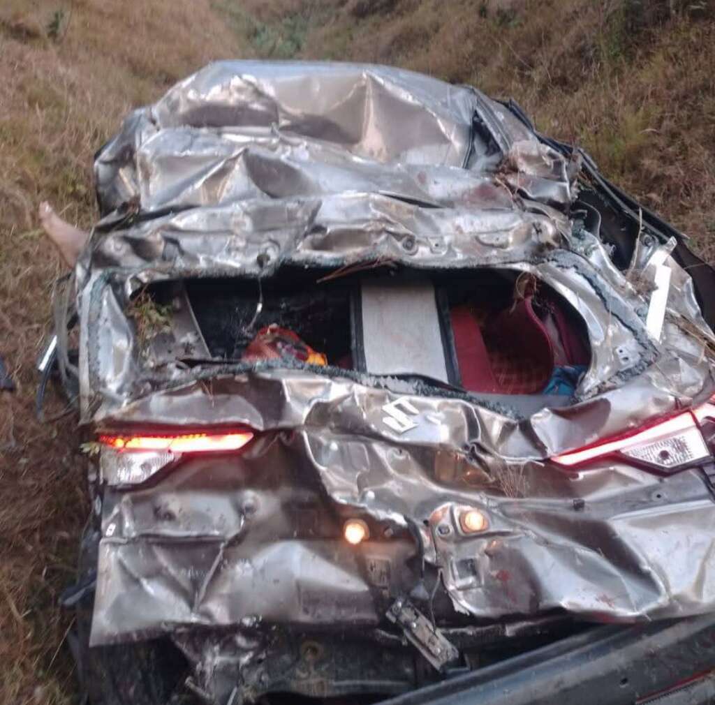 बसौली के समीप कार खाई में गिरी, 11 माह के मासूम समेत तीन की मौत