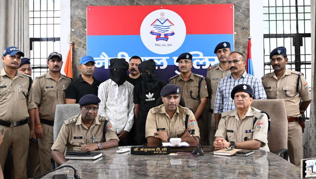 Haldwani, Nainital, UttarakhandPolice, ChainSnatching, CrimeNews, MukhanPolice, SOG, PoliceAction, CrimeUpdate, BreakingNews